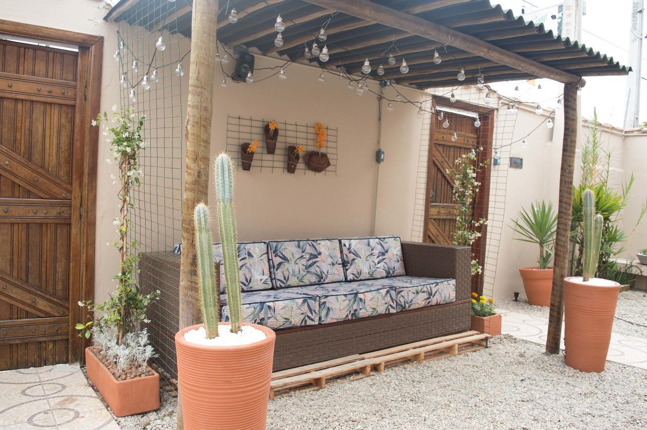 Santo Quintal Hostel อูบาตูบา ภายนอก รูปภาพ