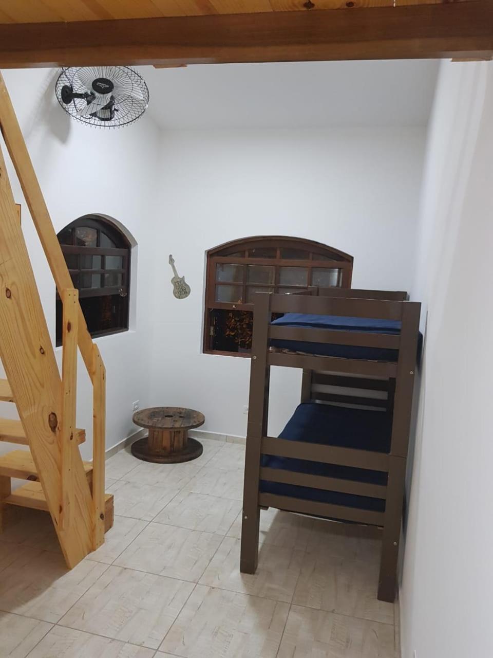 Santo Quintal Hostel อูบาตูบา ภายนอก รูปภาพ