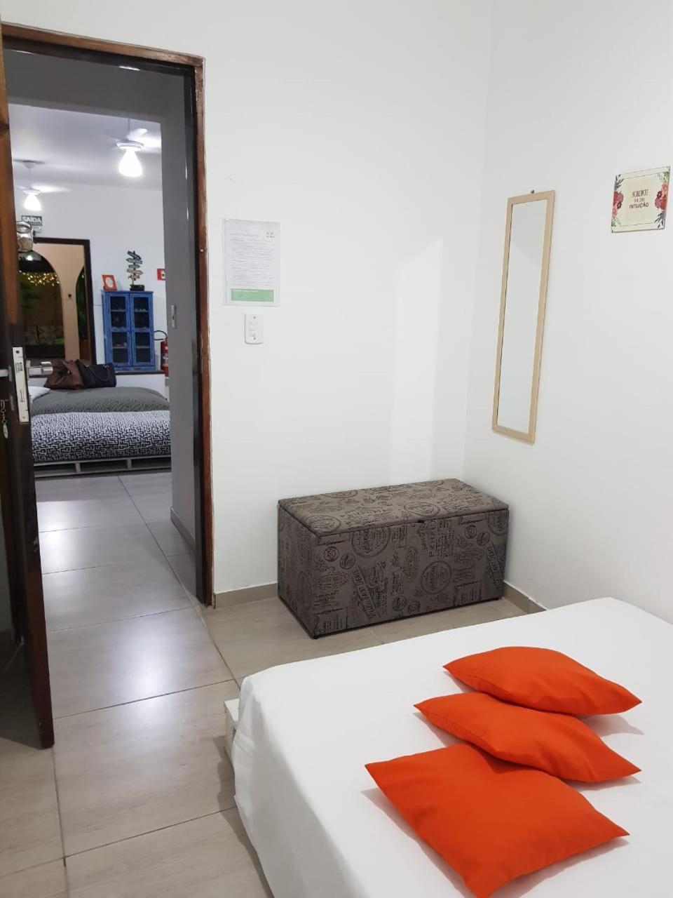 Santo Quintal Hostel อูบาตูบา ภายนอก รูปภาพ