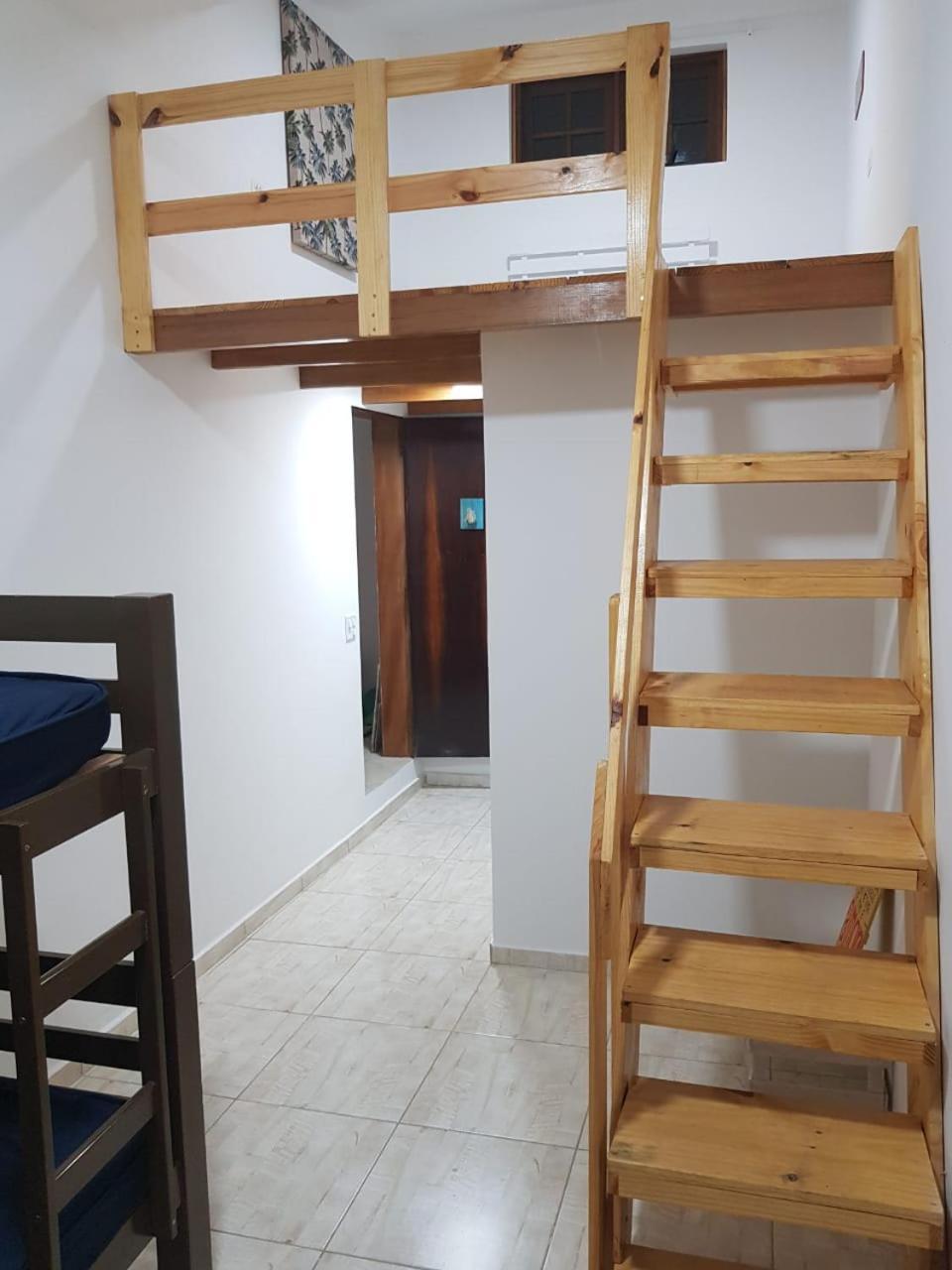 Santo Quintal Hostel อูบาตูบา ภายนอก รูปภาพ