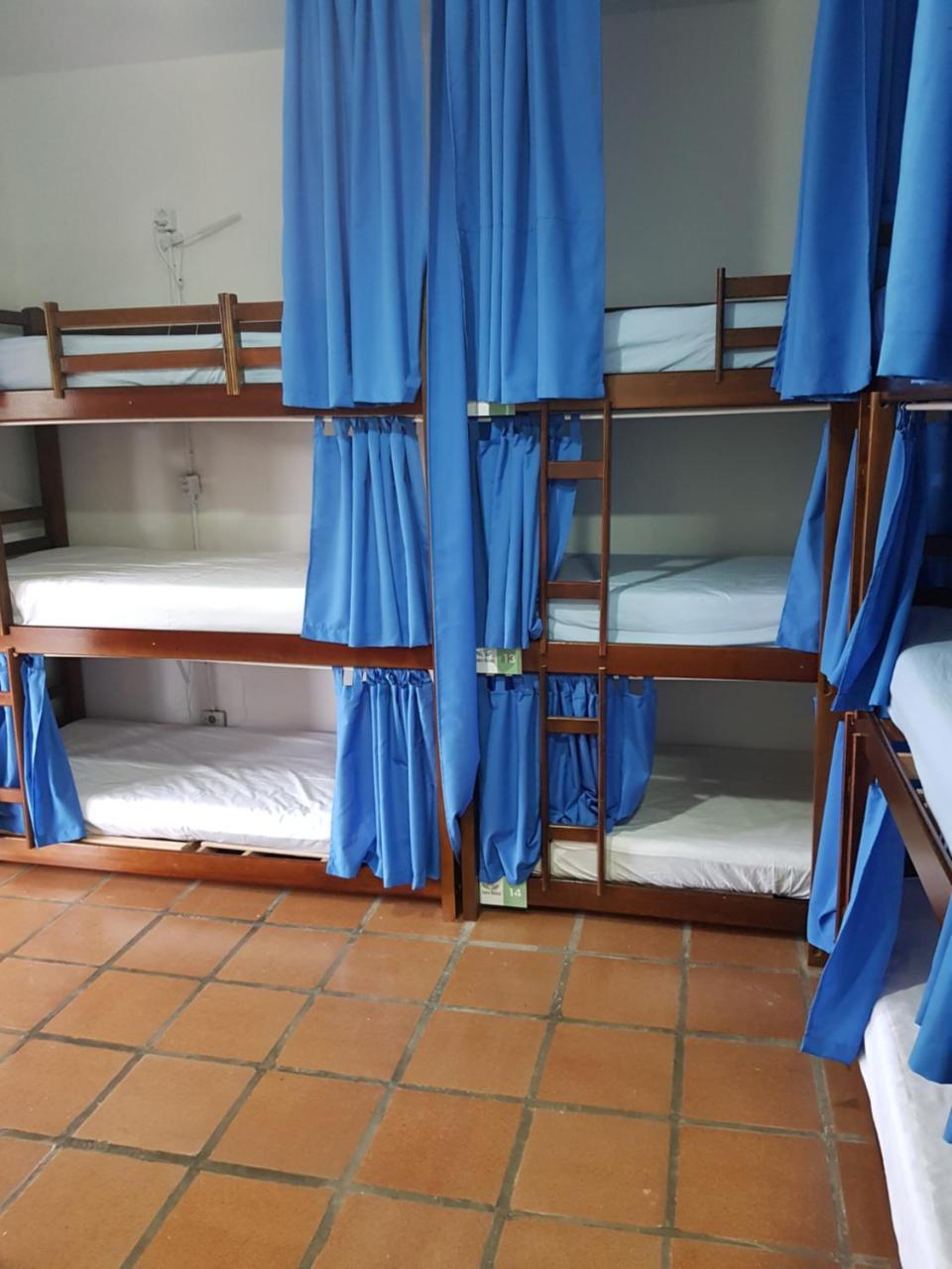 Santo Quintal Hostel อูบาตูบา ภายนอก รูปภาพ